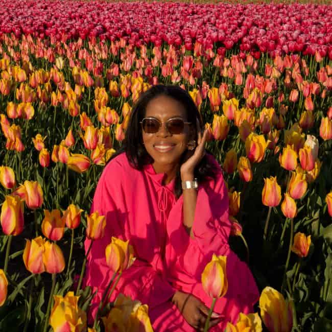 Enjoying the colorful tulip fields in Tulip Experience Amsterdam